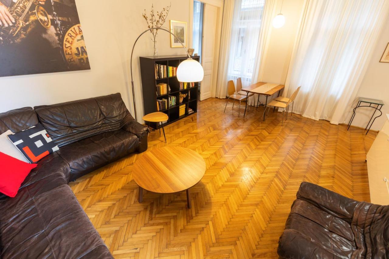 Welcome To My Appartement